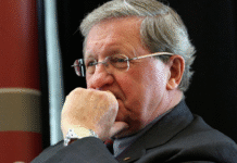 Lloyd Axworthy warns Canada is risking its reputation as refugee champion
